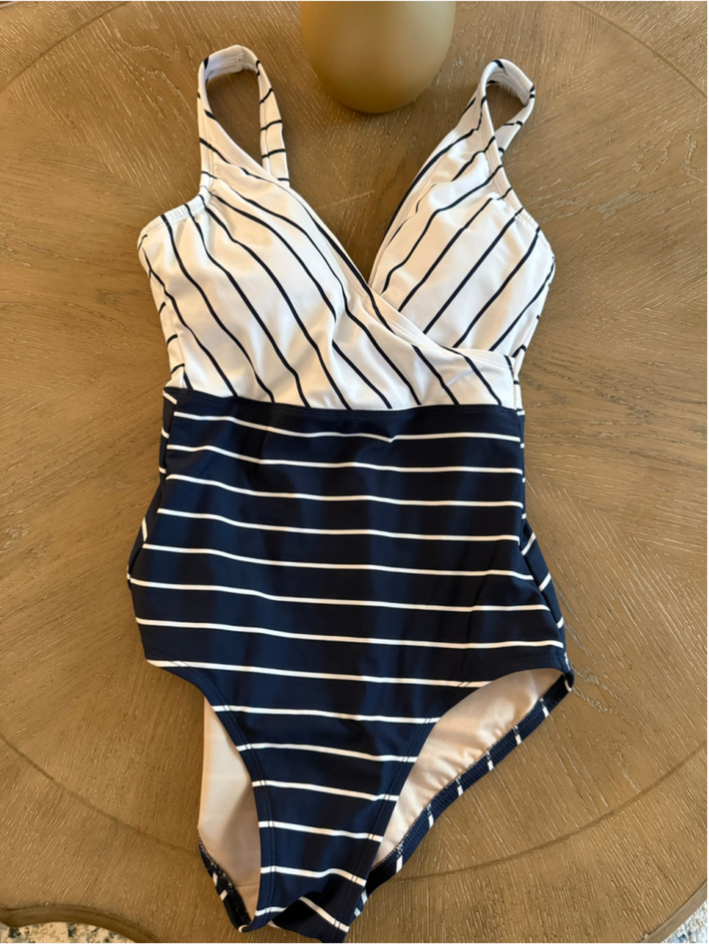 Women's Kona Sol One Piece Swimsuit Size S Navy Blue White Striped